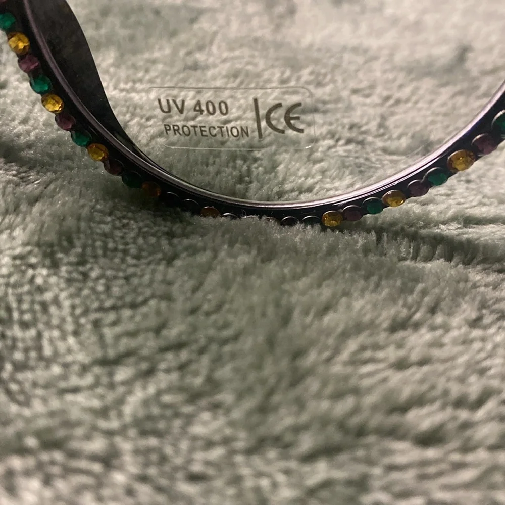 Fun fashionable/bedazzled glasses!  Very stylish!